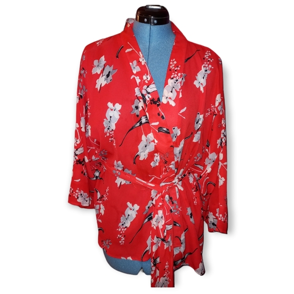 Kimono - Picture 2 of 2